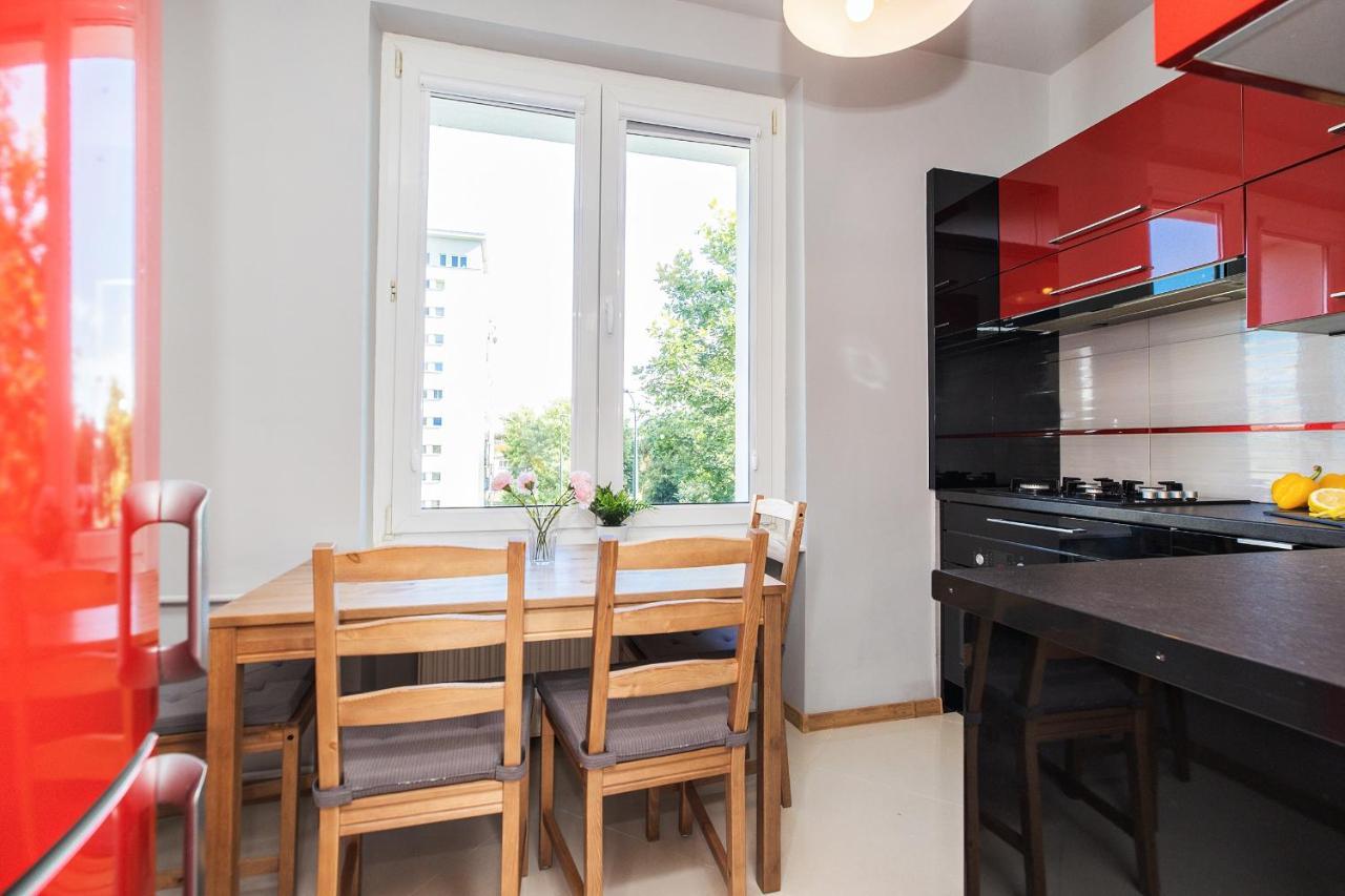 Shortstaypoland Stanow Zjednoczonych Warsaw